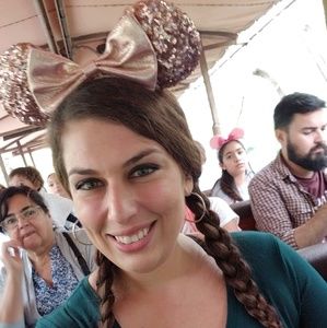 Meet your Posher, Heather